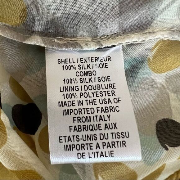 Milly 100% silk button down blouse with front bow size 12. - Picture 5 of 6